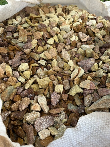 Златолит персиковый декоративная каменная крошка купить в Мытищах