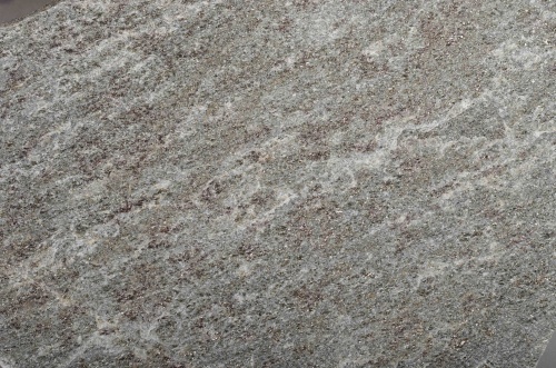 Плитняк златолит Уральский  для фасада купить в Мытищах