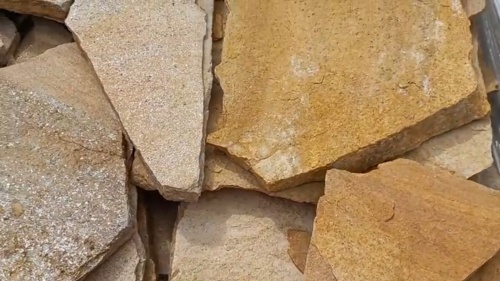 Плитняк златолит жёлтый для цоколя купить в Мытищах