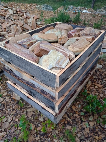 Златолит жёлтый, жёлто-зелёный глыбки и валуны для ланшафтного дизайна купить в Мытищах