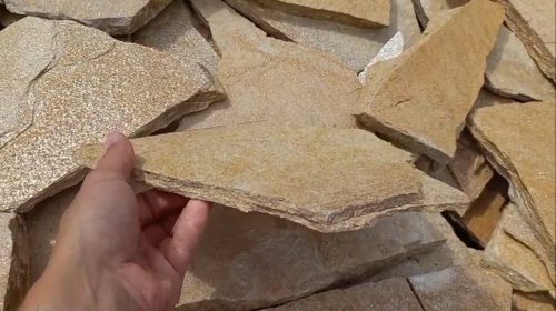 Плитняк златолит жёлтый для цоколя купить в Мытищах