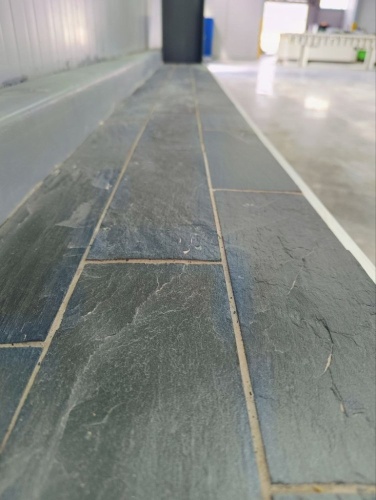 Плитка чёрная из натурального камня фасадная 30 см * 5 см, толщина 7 мм -30 мм купить в Мытищах